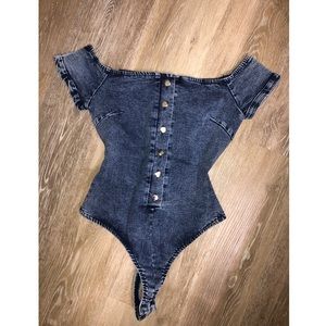 Denim, Off-the-Shoulder Body Suit 💙